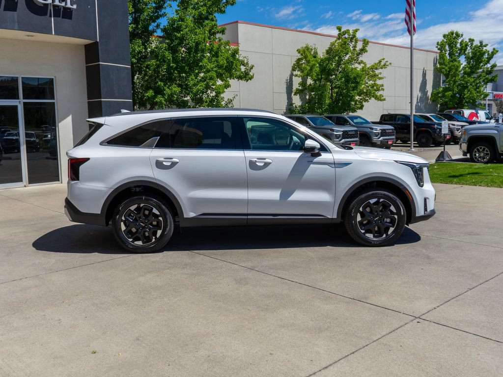 New 2026 Kia Sorento S AWD/4WD image 8