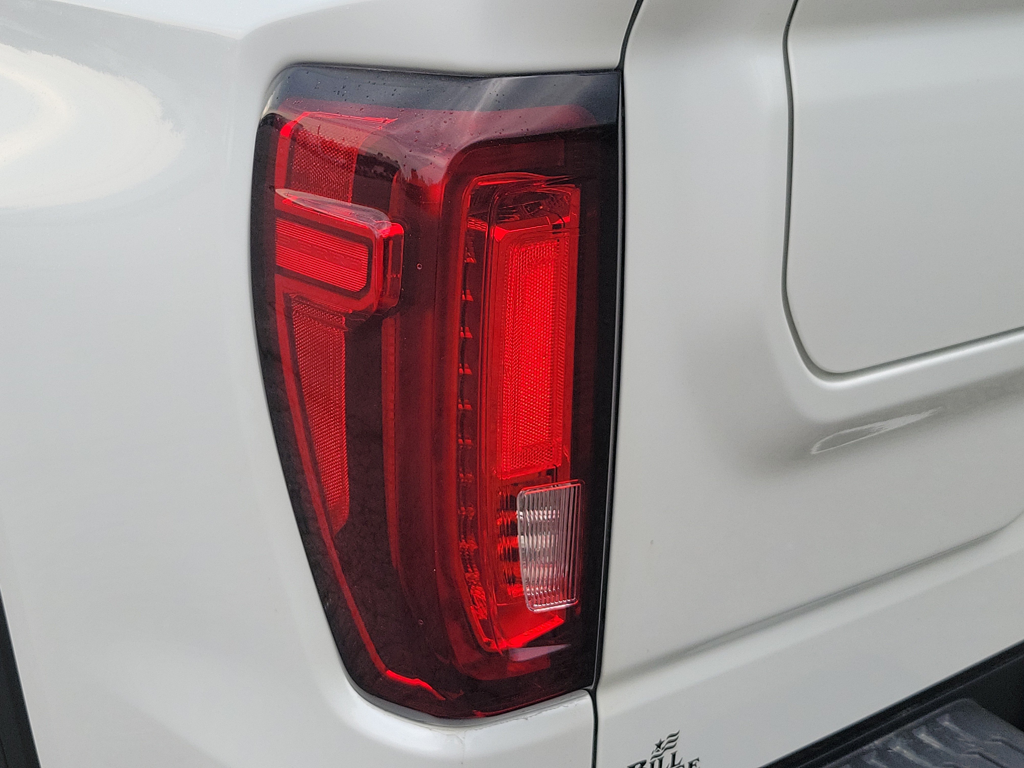 Used 2023 GMC Sierra 1500 Denali w/ Technology Package AWD/4WD image 11