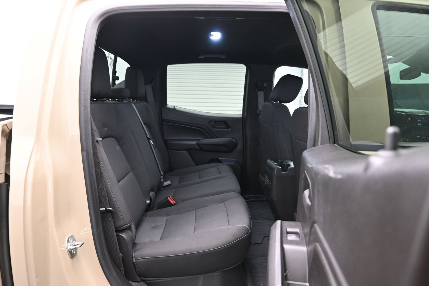 Used 2024 Chevrolet Colorado Trail Boss w/ Advanced Trailering Package AWD/4WD image 12