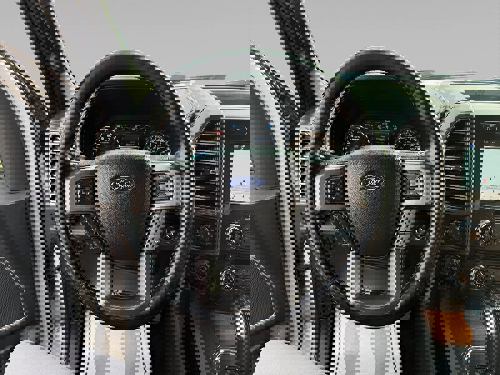 Used 2017 Ford F150 Limited image 12