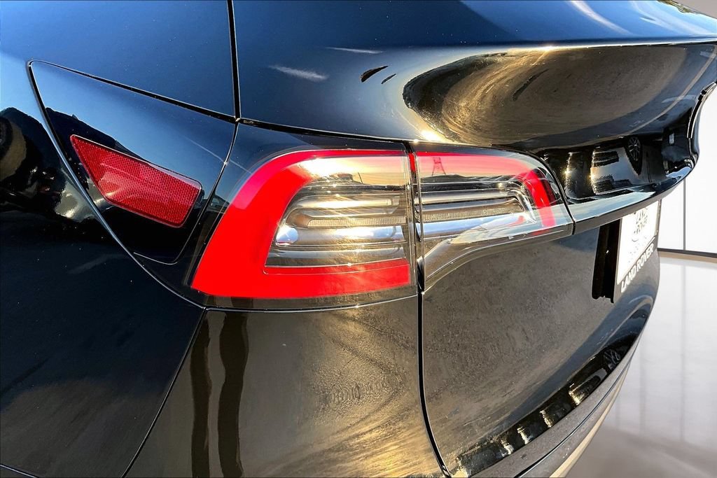 Used 2021 Tesla Model Y Performance AWD/4WD image 21