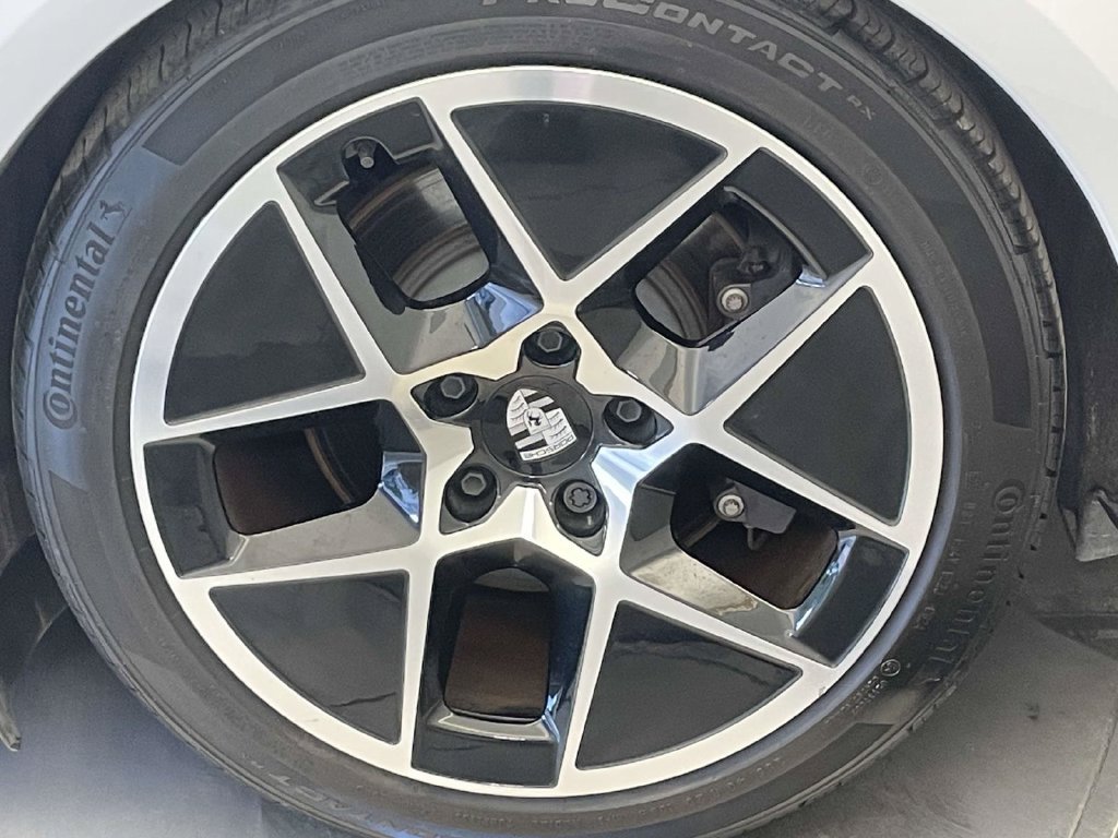 Certified 2025 Porsche Taycan RWD image 12