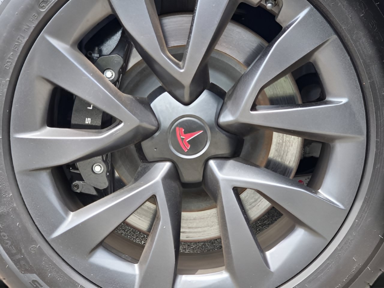 Used 2023 Tesla Model X AWD/4WD image 14