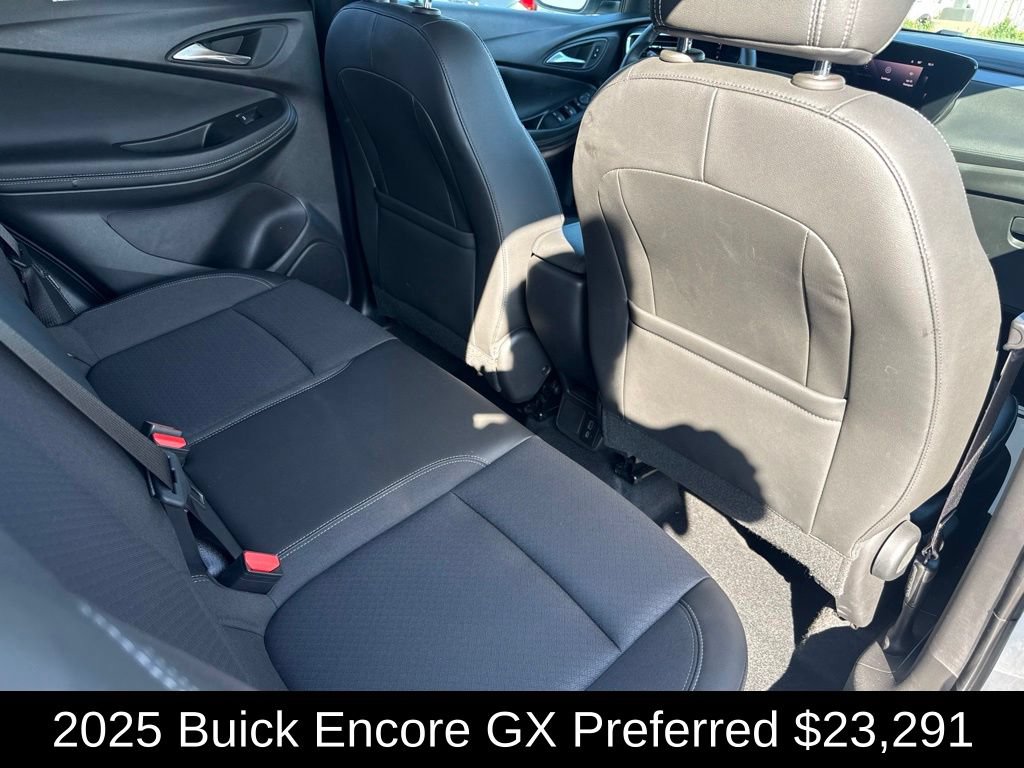 Used 2025 Buick Encore GX Preferred AWD/4WD image 18