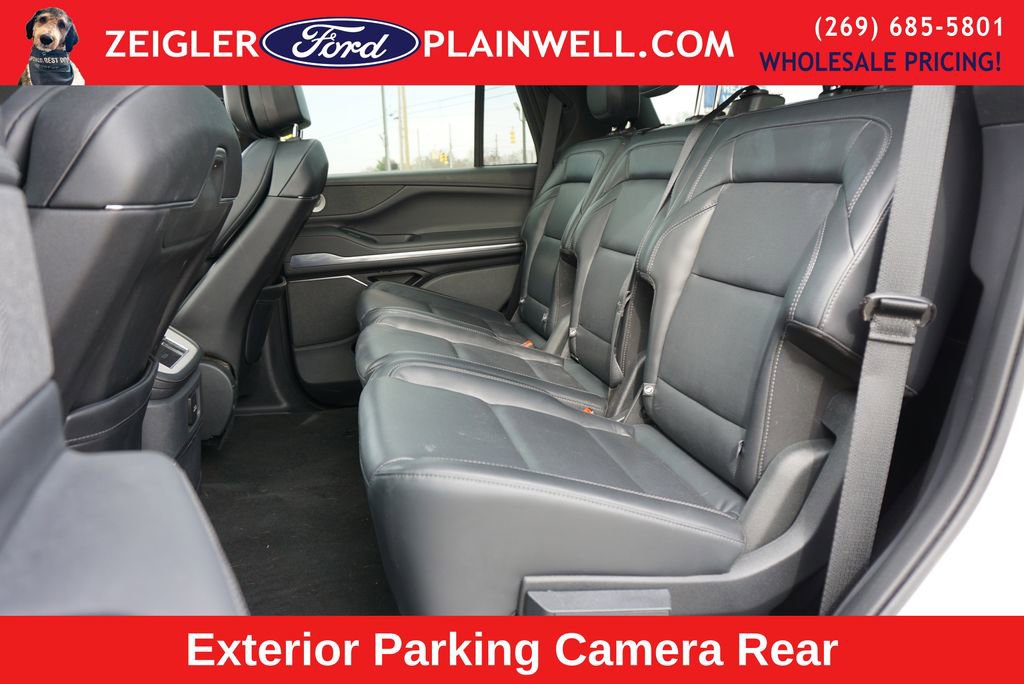 Used 2025 Lincoln Navigator Reserve w/ Jet Appearance Package image 13