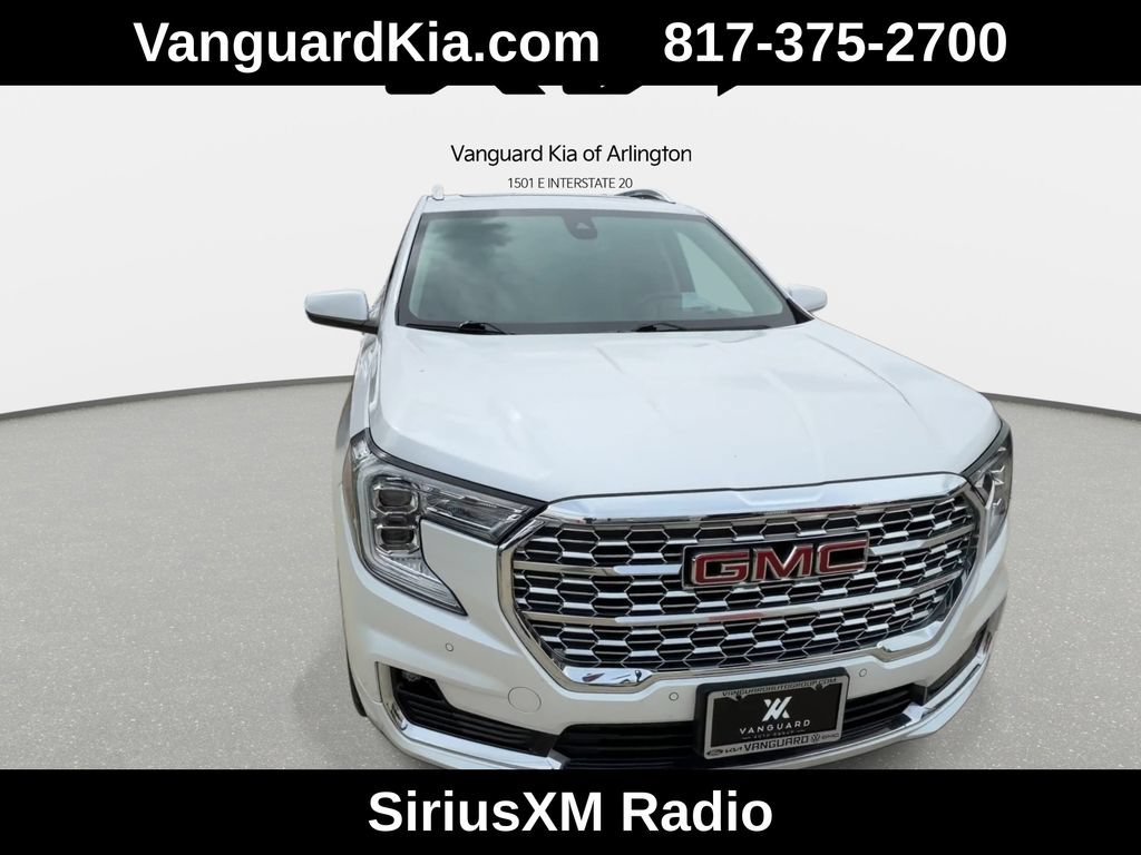 Used 2023 GMC Terrain Denali AWD/4WD image 3