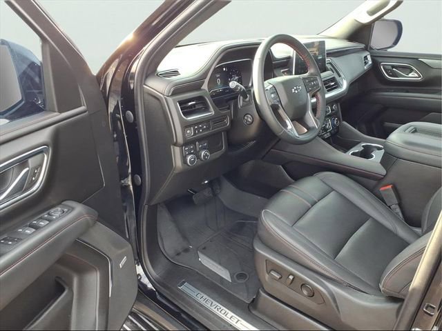 Used 2023 Chevrolet Tahoe RST w/ Luxury Package AWD/4WD image 9