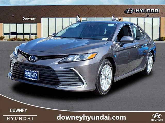 Used 2024 Toyota Camry LE image 1