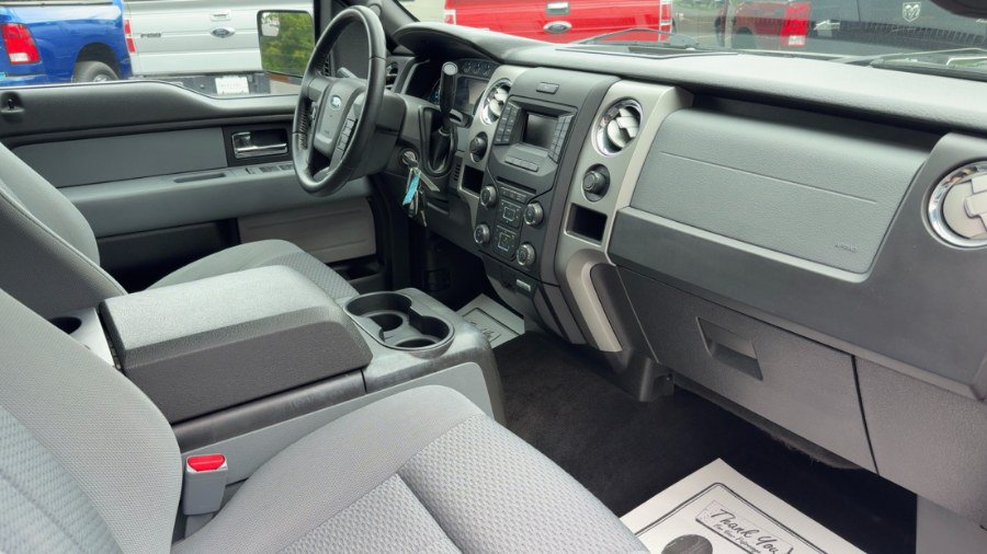 Used 2013 Ford F150 XLT w/ Mid Equipment Group AWD/4WD image 14