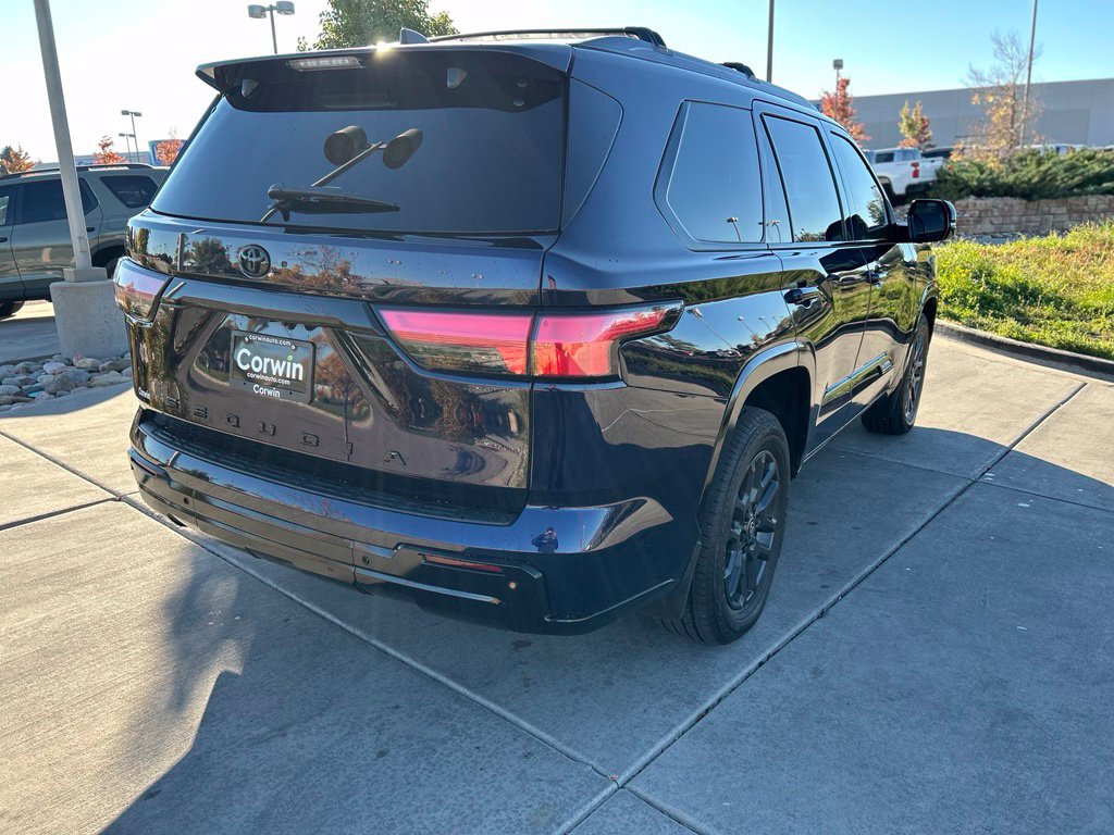 Used 2025 Toyota Sequoia Platinum AWD/4WD image 9