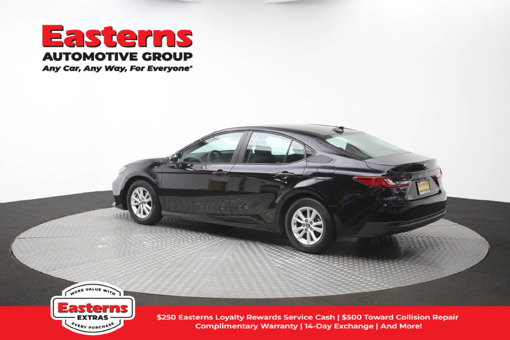Used 2026 Toyota Camry LE FWD image 64