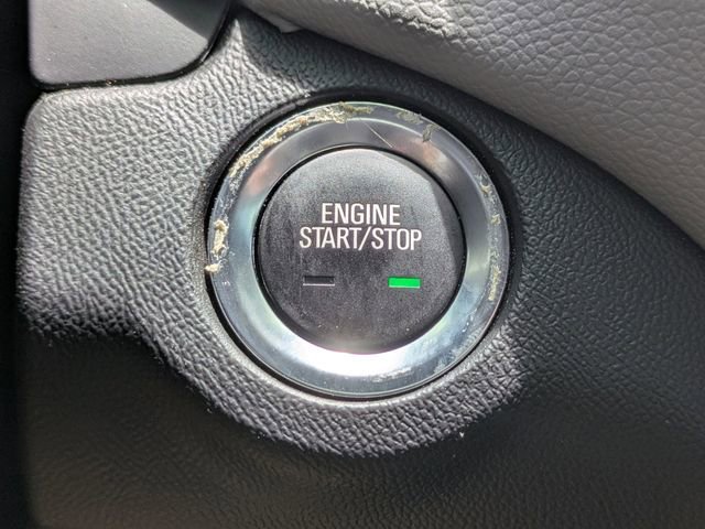 Used 2022 Chevrolet Equinox LT image 32