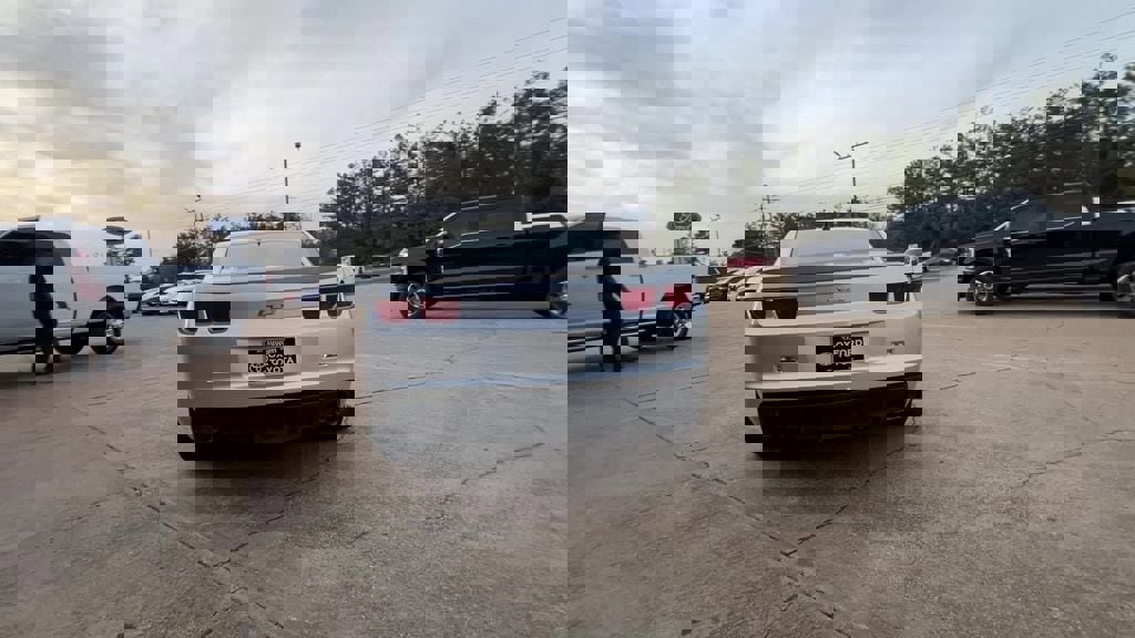 Used 2010 Chevrolet Camaro SS w/ RS Package image 5