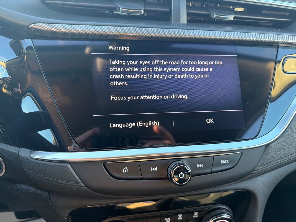 Used 2022 Buick Encore GX Preferred w/ Cold Weather Comfort Package image 18