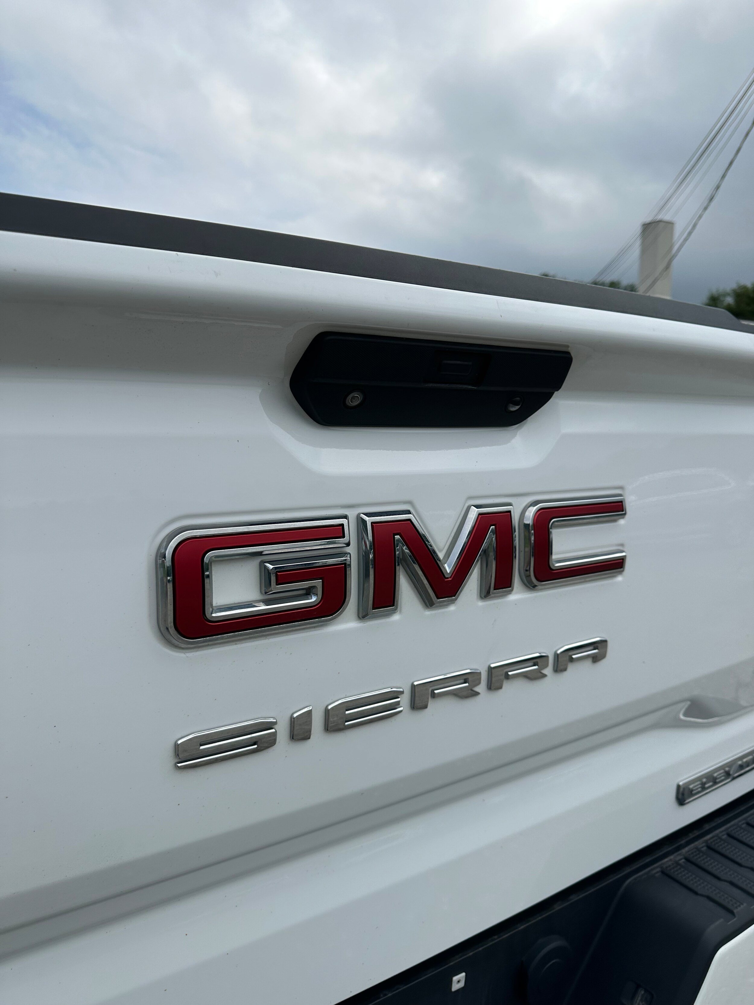 Used 2021 GMC Sierra 1500 Elevation w/ Preferred Package AWD/4WD image 12