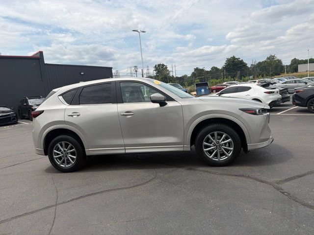 Used 2025 MAZDA CX-5 AWD 2.5 S w/ Select Package image 4