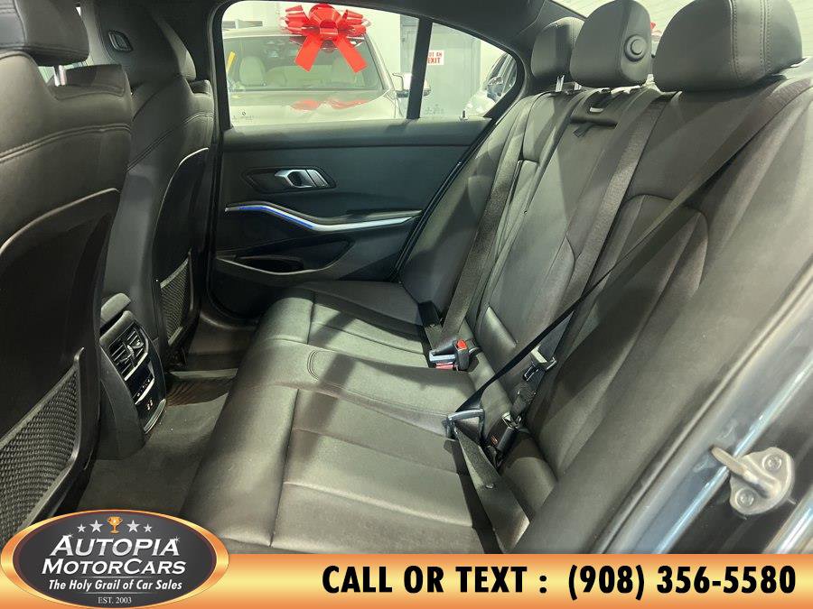 Used 2021 BMW 330i Sedan w/ Premium Package image 15