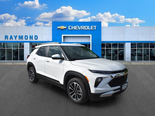 Used 2025 Chevrolet TrailBlazer LT w/ LT Cold Weather Package