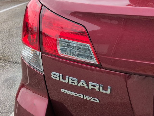 Used 2014 Subaru Outback 2.5i Limited image 10