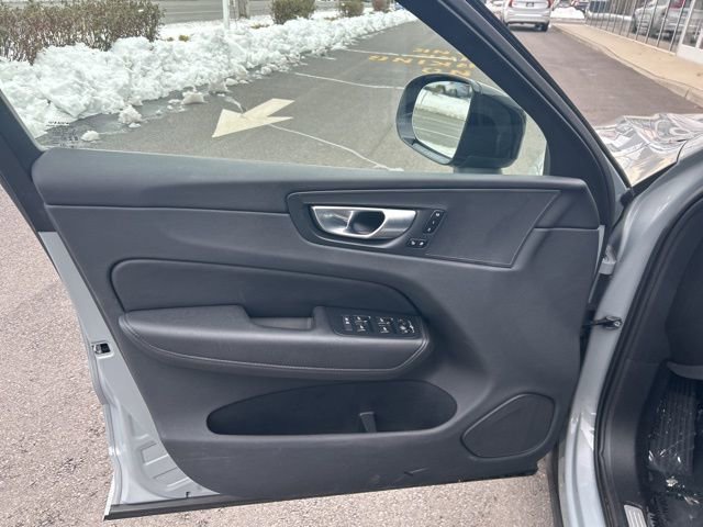 Certified 2025 Volvo XC60 B5 Plus image 16