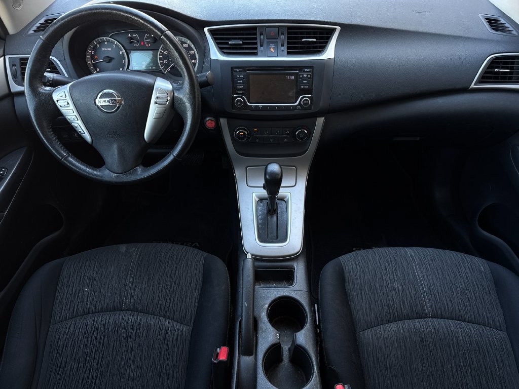 Used 2015 Nissan Sentra SV FWD image 13