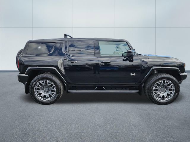 New 2025 GMC Hummer EV 3X w/ LPO, Cargo Utility Package image 5