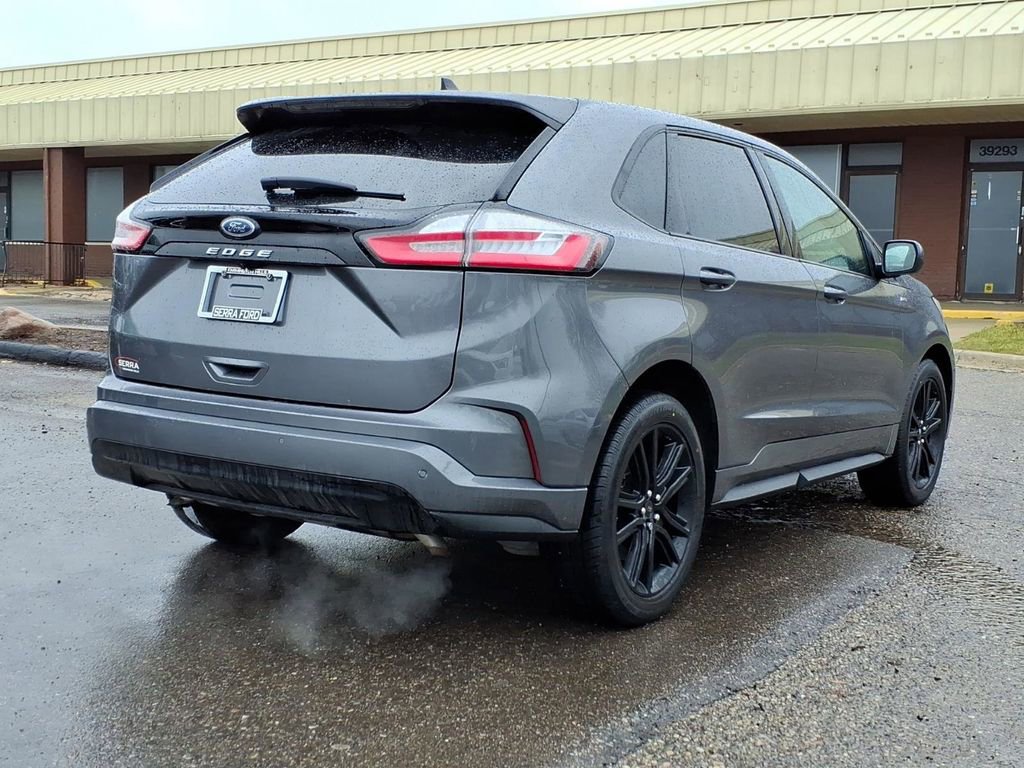 Used 2024 Ford Edge ST-Line image 5