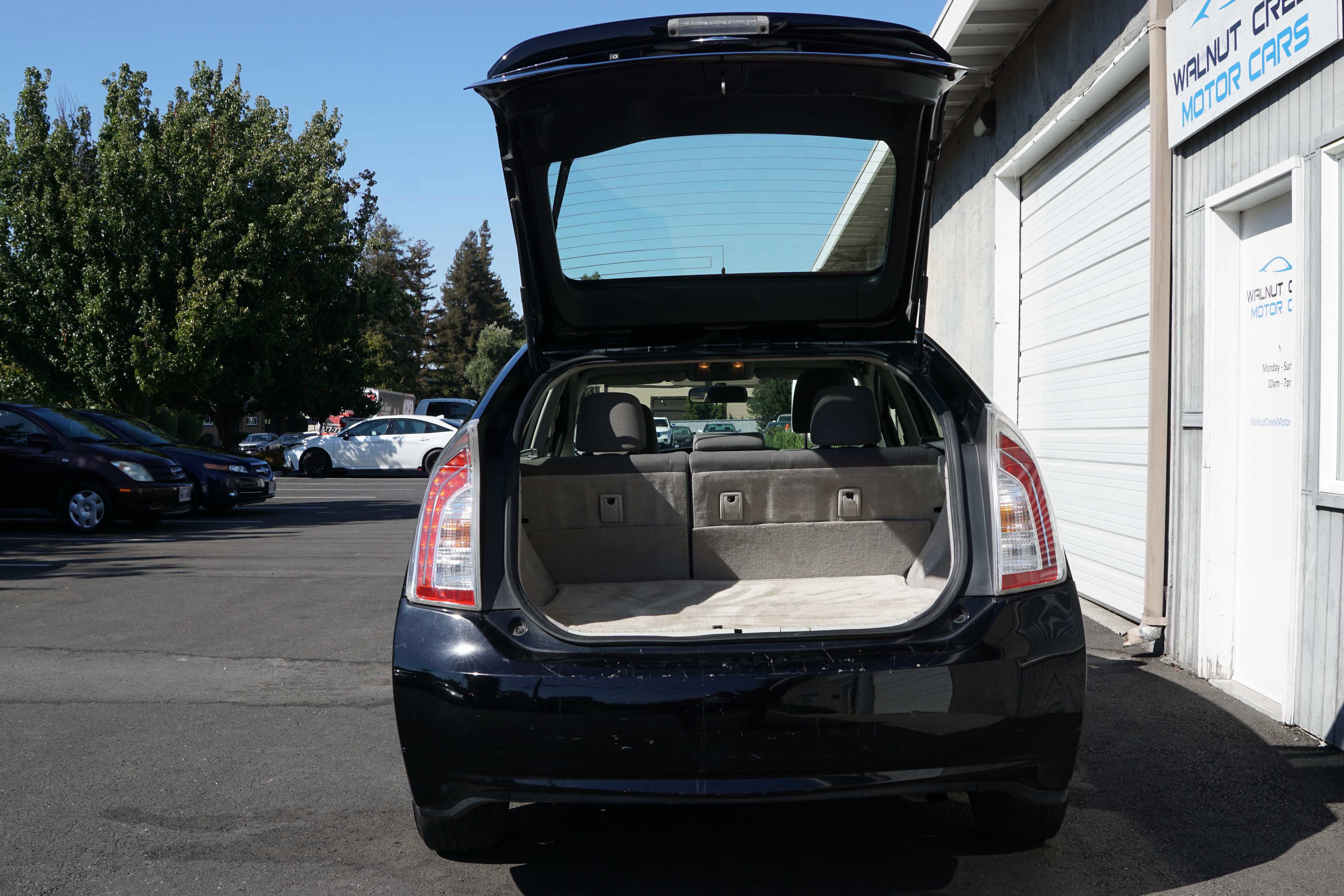 Used 2013 Toyota Prius Three image 14