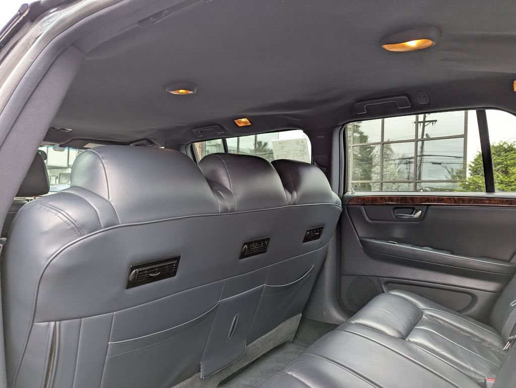 Used 2007 Cadillac DTS FWD image 41