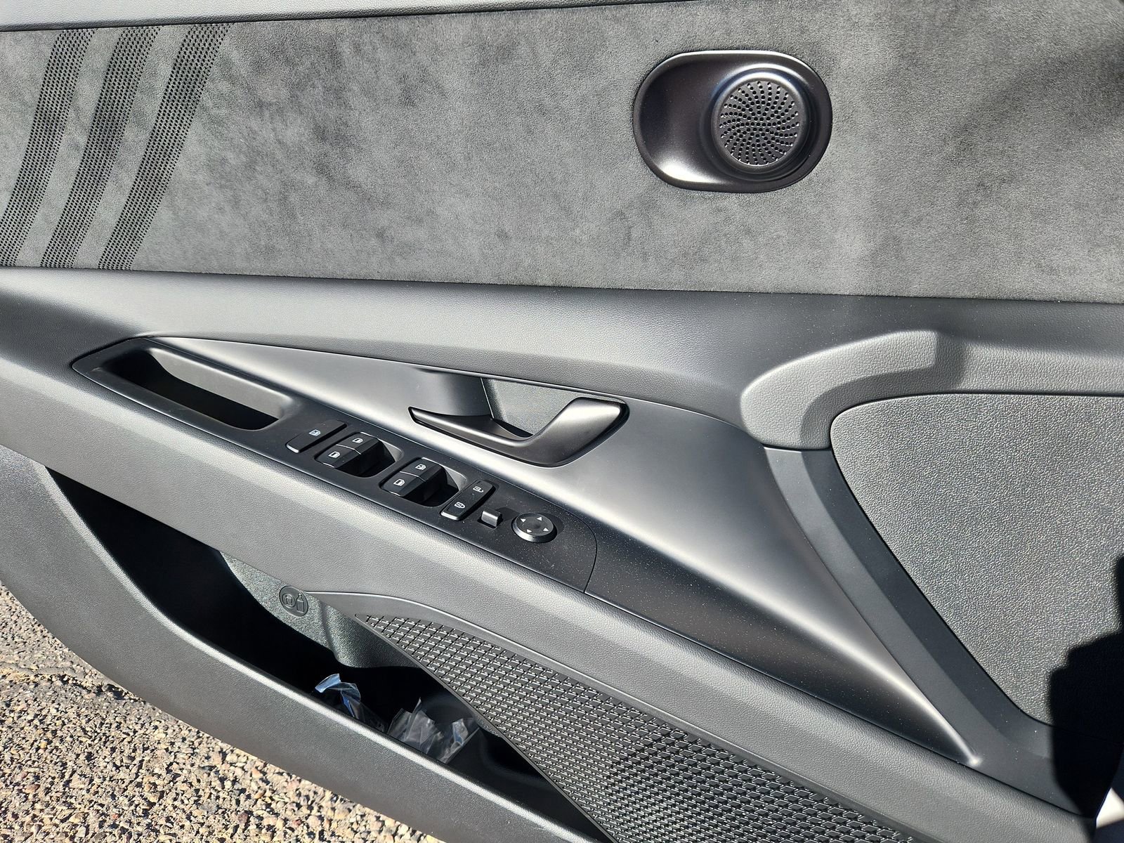 New 2026 Hyundai Elantra N FWD image 9