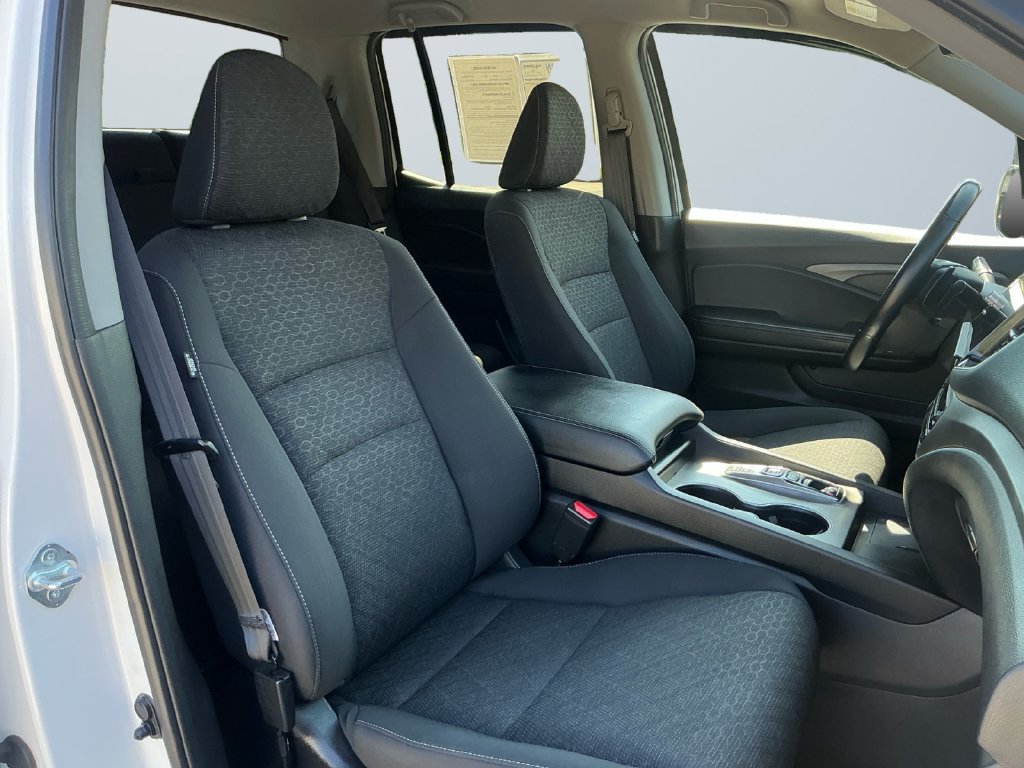 Used 2024 Honda Ridgeline Sport image 16