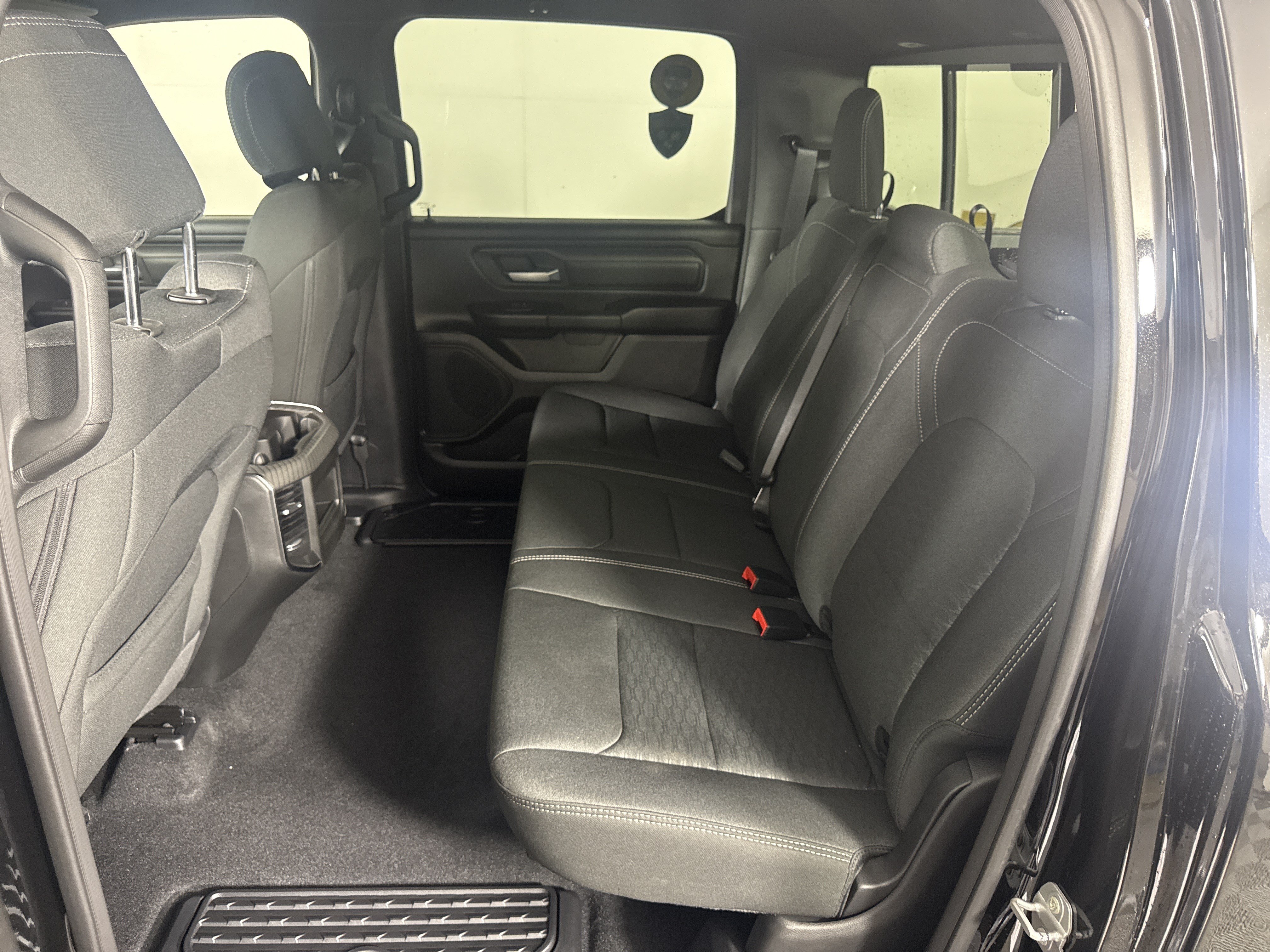 New 2027 RAM 1500 Express AWD/4WD image 14