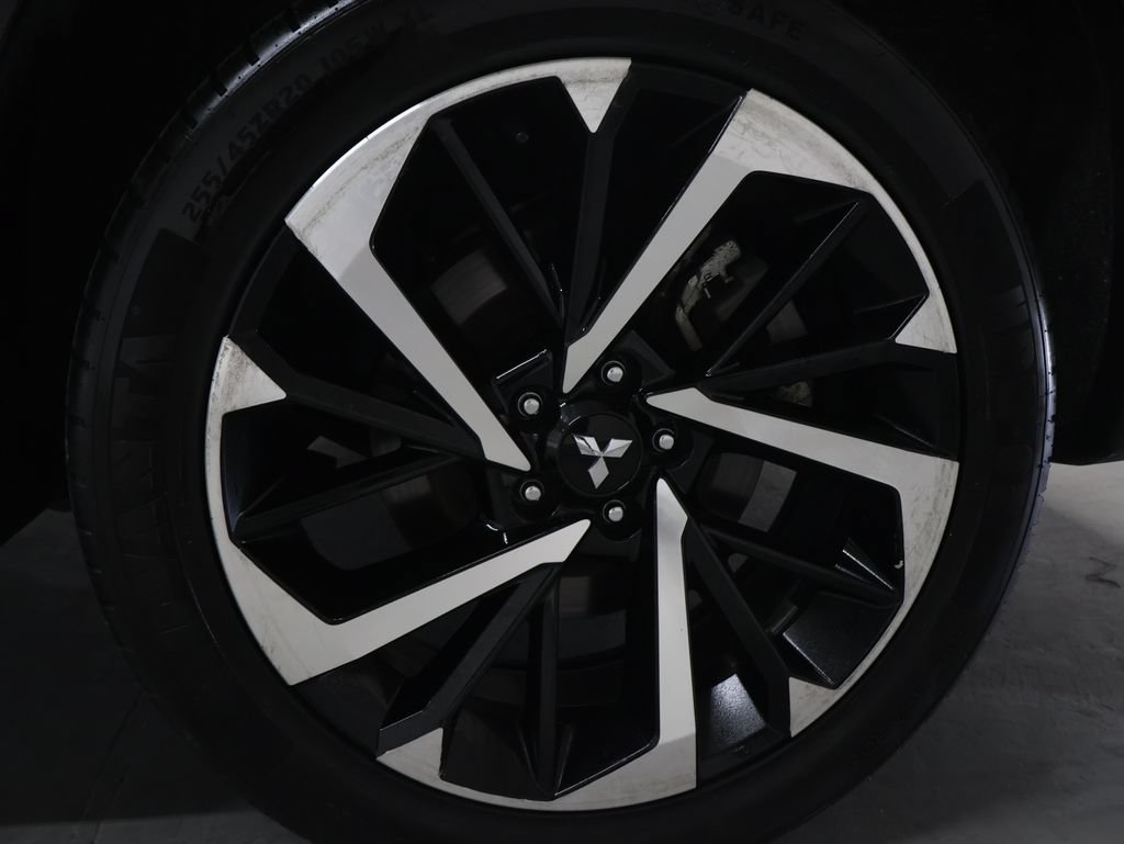 Used 2024 Mitsubishi Outlander SE FWD image 33