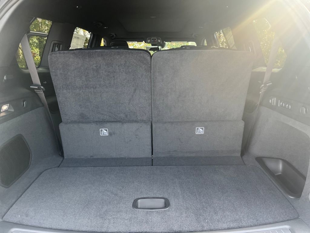 New 2025 Jeep Grand Cherokee L Overland w/ Luxury Tech Group IV image 29