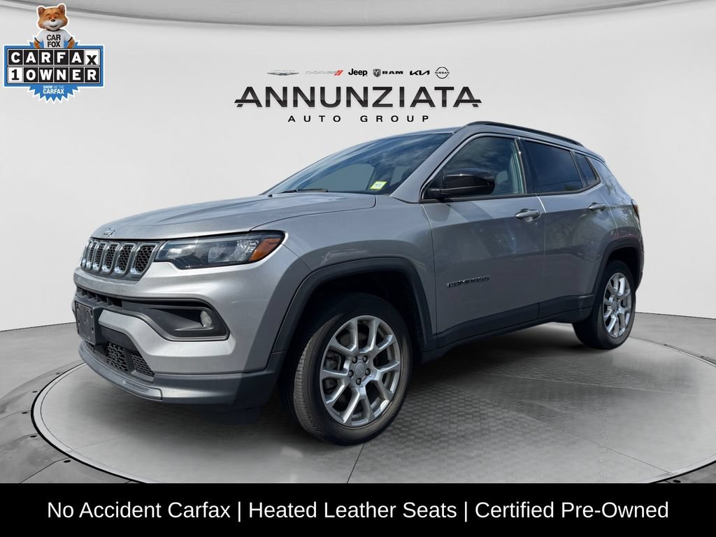 Used 2023 Jeep Compass Latitude AWD/4WD image 1