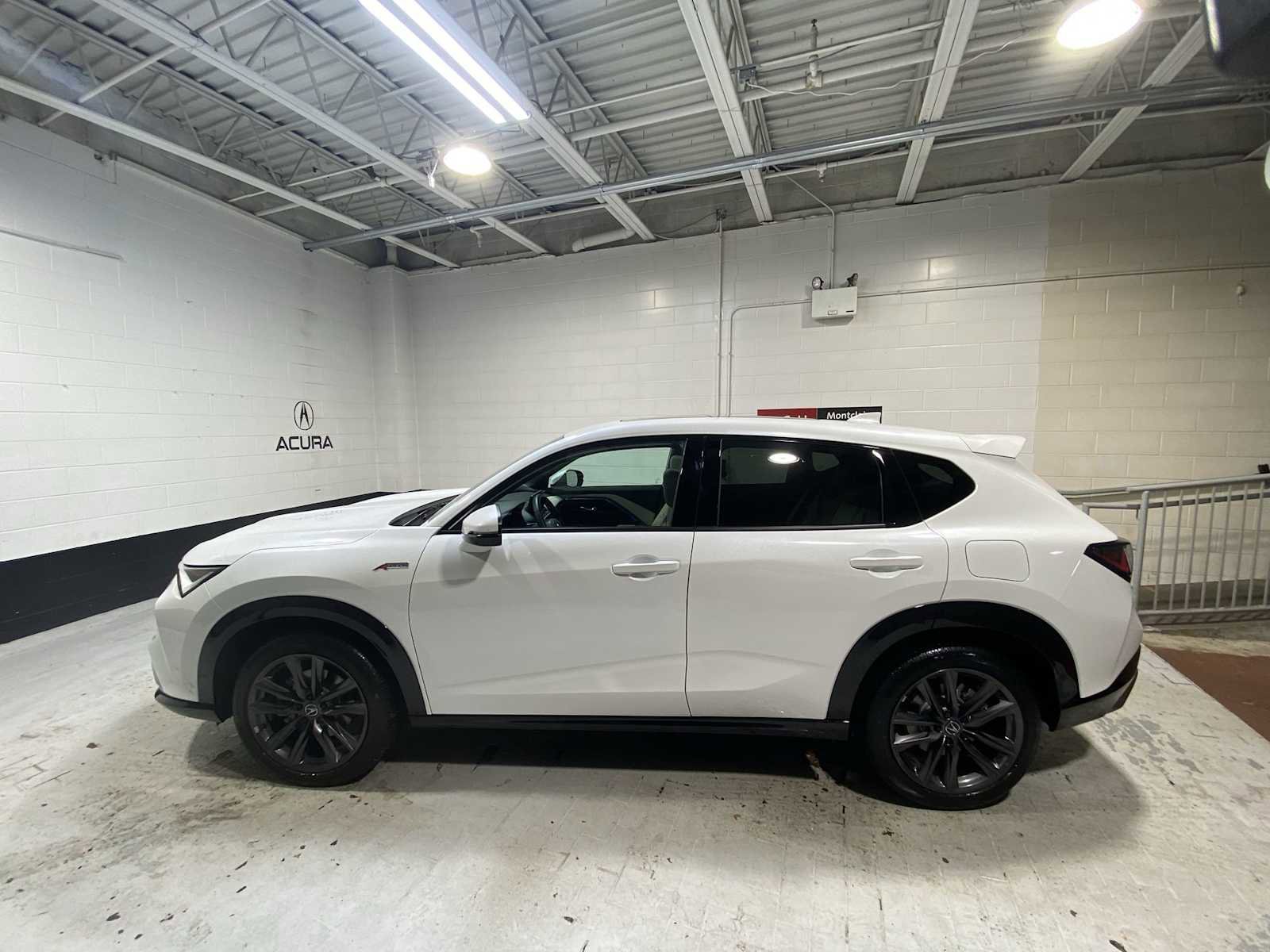 Used 2025 Acura ADX A-Spec image 3