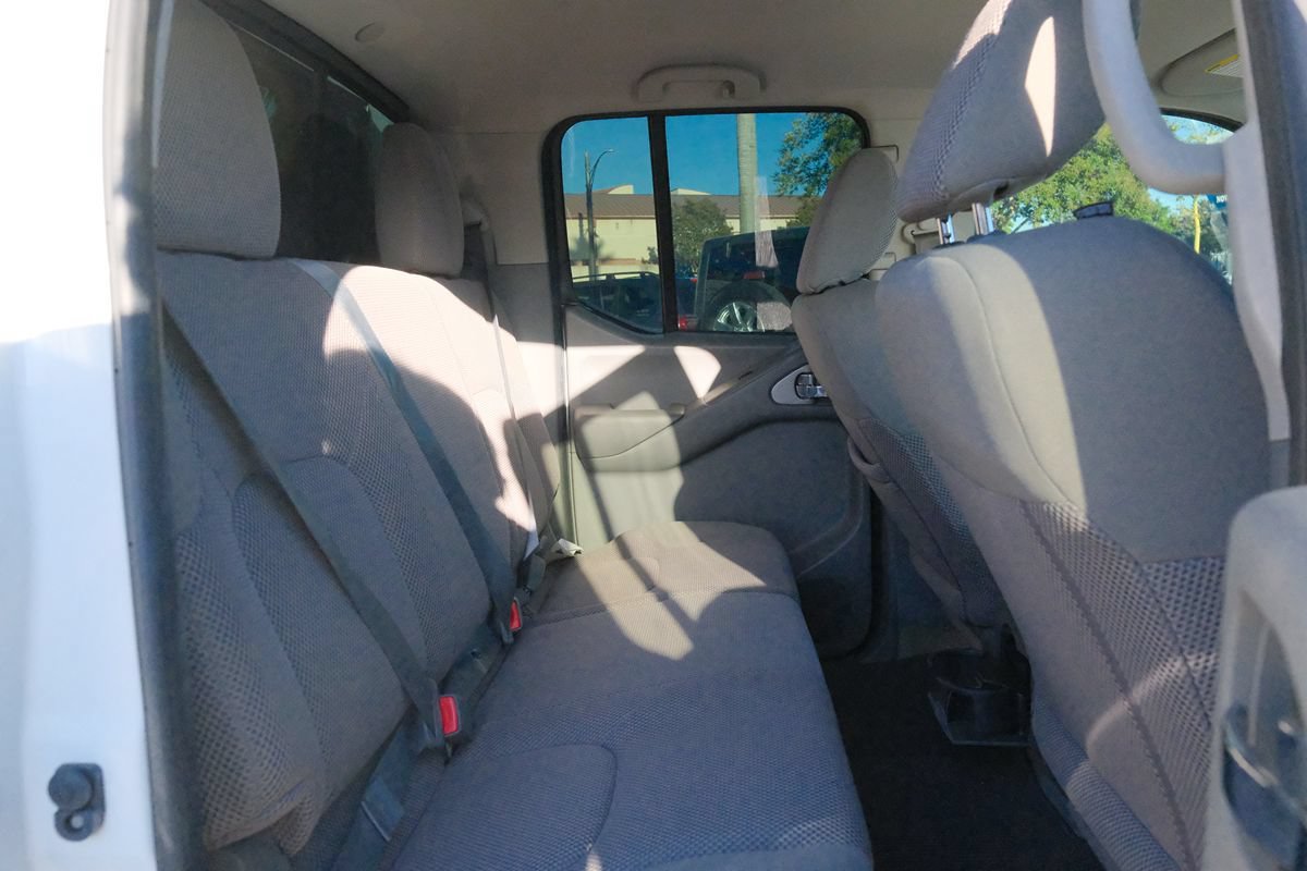 Used 2017 Nissan Frontier SV RWD image 27