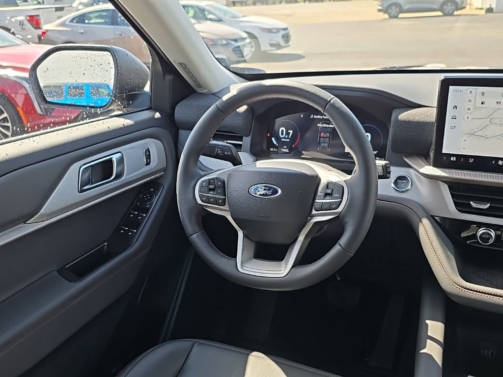 New 2026 Ford Explorer Active w/ Active Comfort Package image 16
