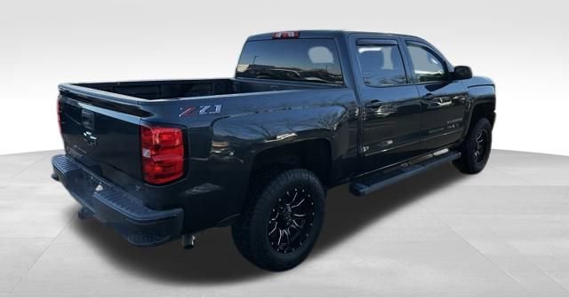Used 2018 Chevrolet Silverado 1500 LT w/ All Star Edition image 6
