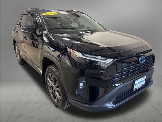 Used 2024 Toyota RAV4 XLE Premium w/ Weather Package AWD/4WD image 8