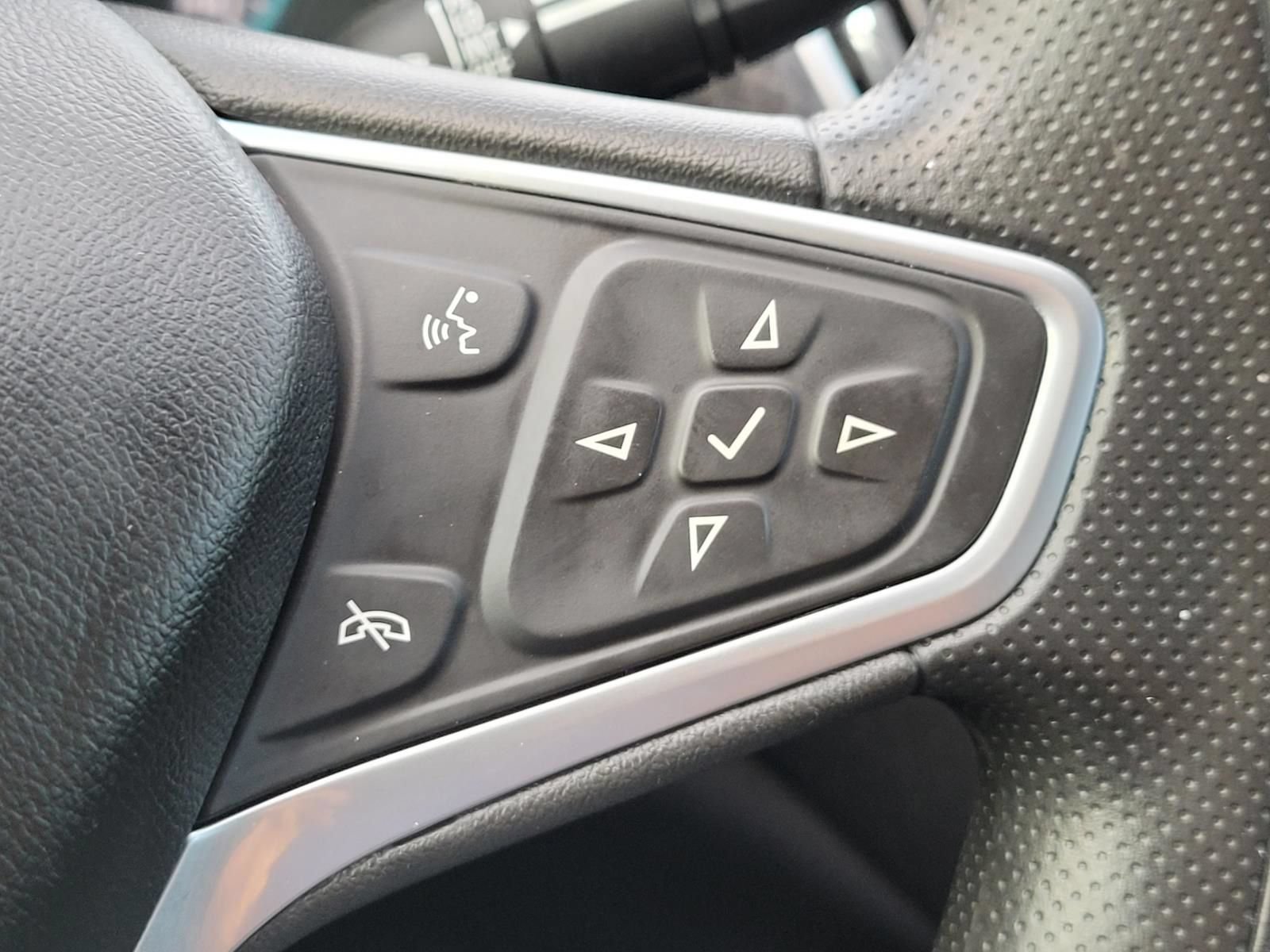 Used 2022 Chevrolet Malibu LS FWD image 29