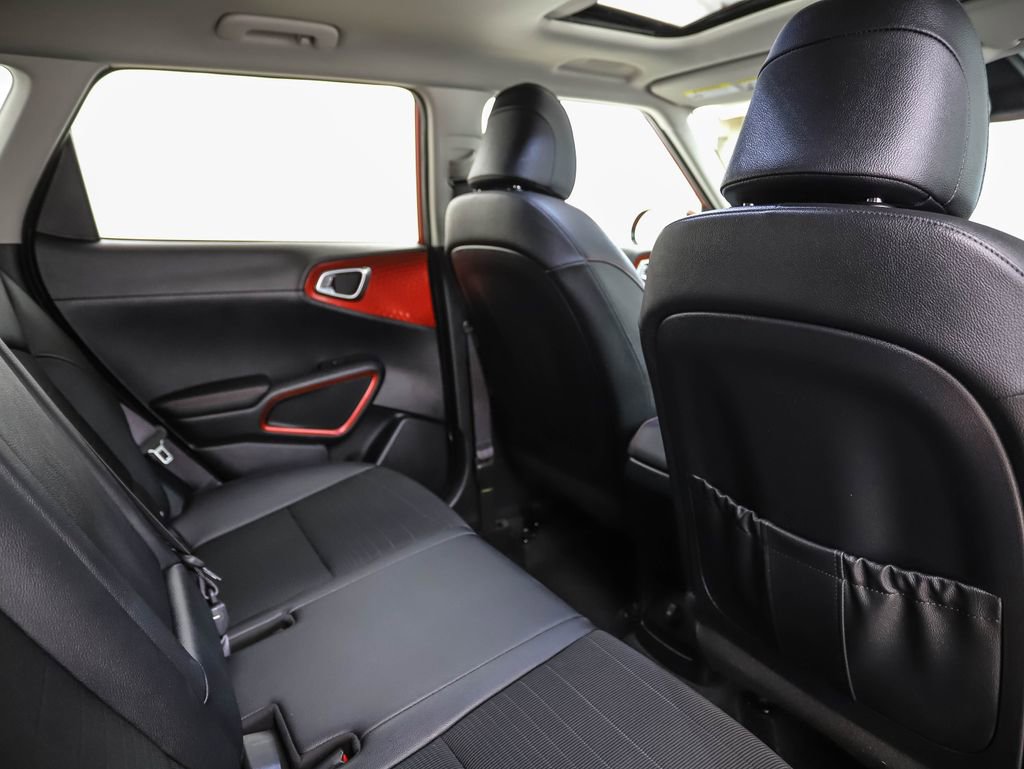 Used 2022 Kia Soul Turbo image 25
