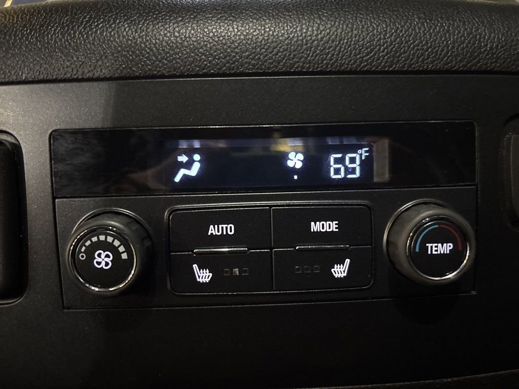 Used 2018 GMC Yukon Denali image 47