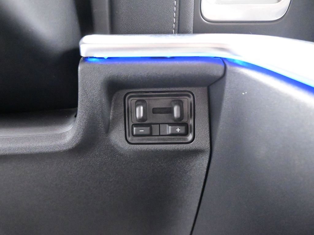 Used 2025 Ford Expedition Platinum w/ Platinum Ultimate Package image 20