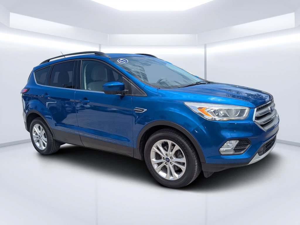 Used 2017 Ford Escape SE w/ Equipment Group 201A