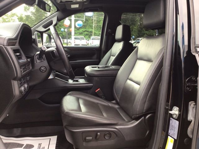 Used 2022 Chevrolet Tahoe Z71 w/ Z71 Off-Road Package AWD/4WD image 12