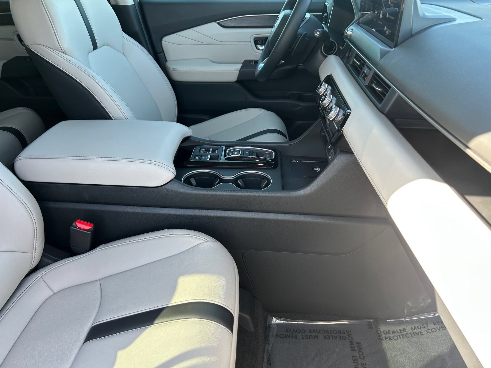 New 2026 Honda Pilot Touring image 12