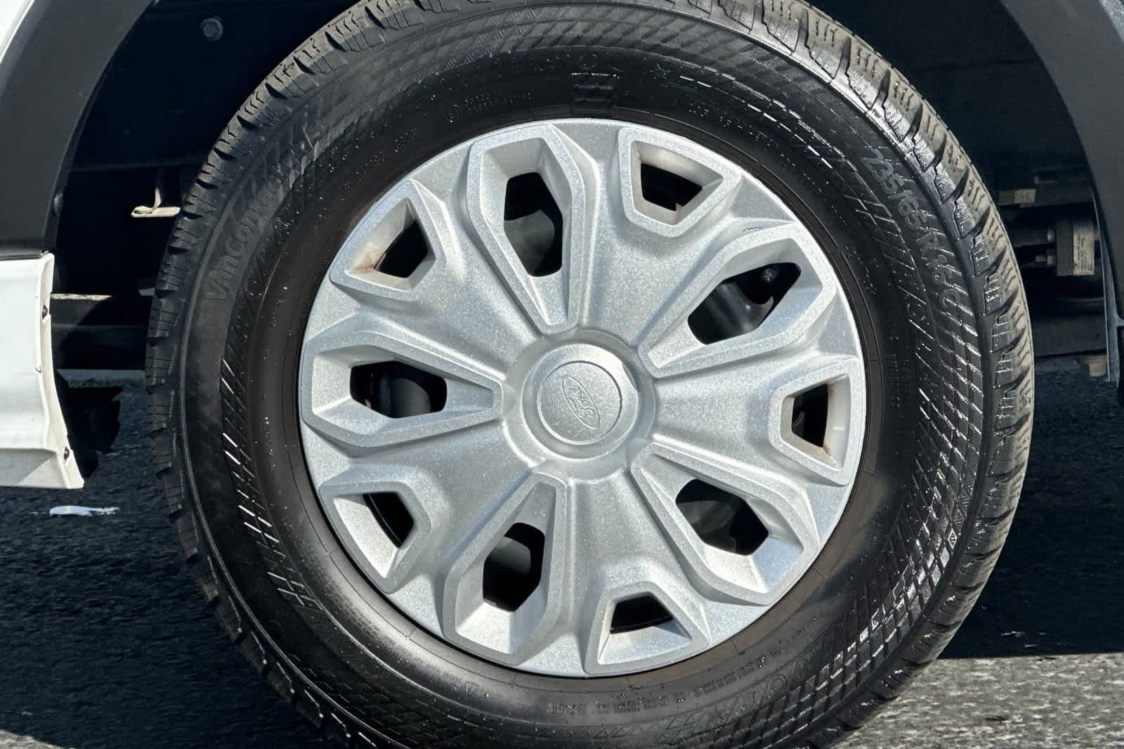 Certified 2024 Ford Transit 350 XLT RWD image 27
