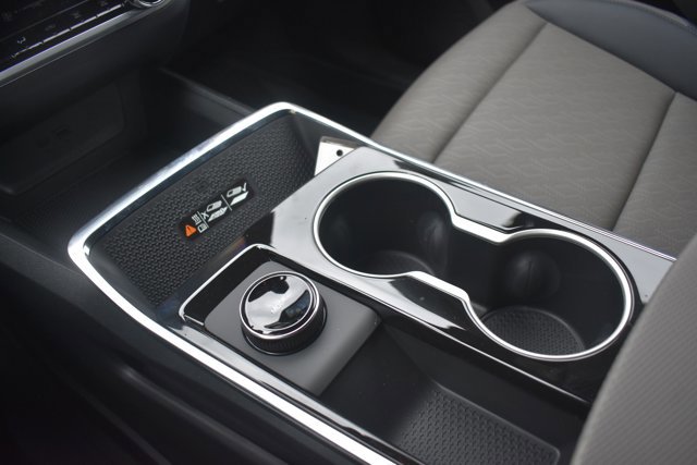 New 2026 Chevrolet Equinox LT w/ Convenience Package II image 27