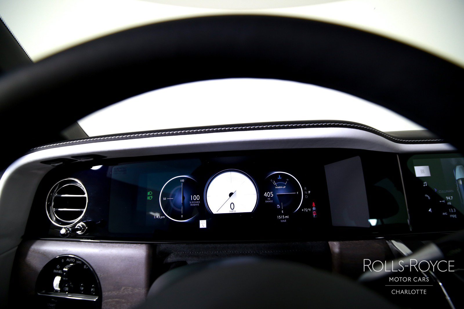 New 2026 Rolls-Royce Cullinan w/ Cullinan Package AWD/4WD image 14